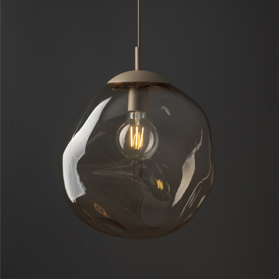 lampadario sfera di vetro cognac trasparente a sospensione design moderno
